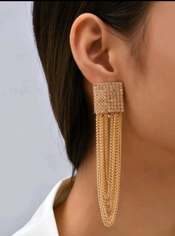 Gold drop earings